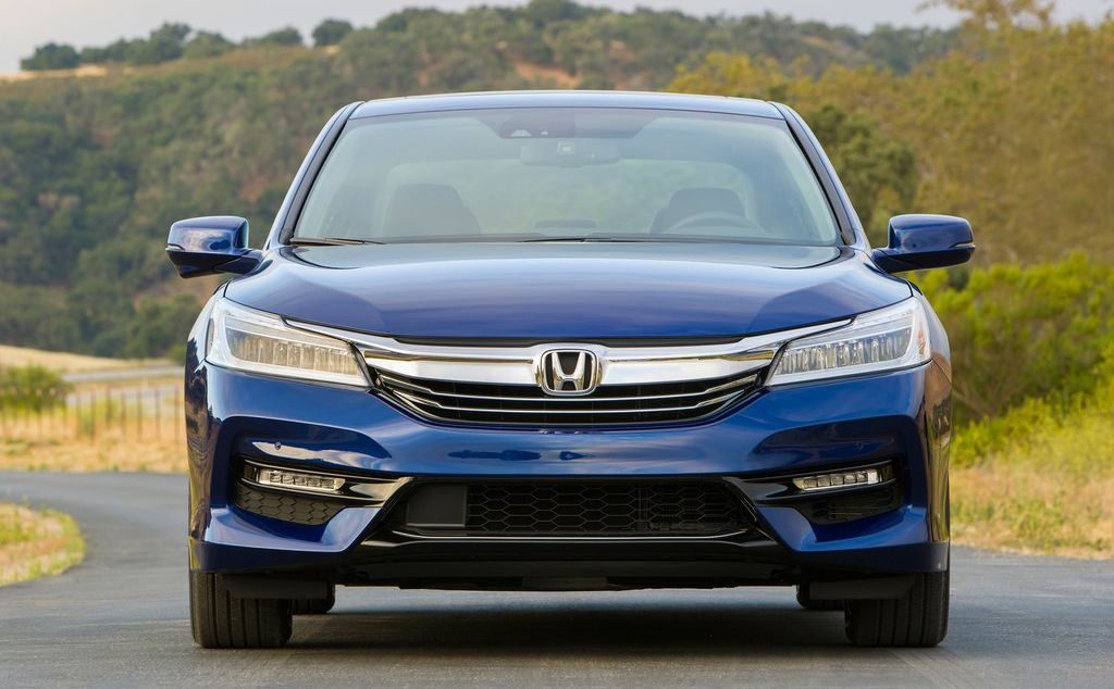 Honda Accord Hybrid (2017)