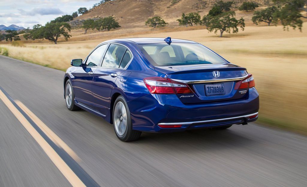 Honda Accord Hybrid (2017)